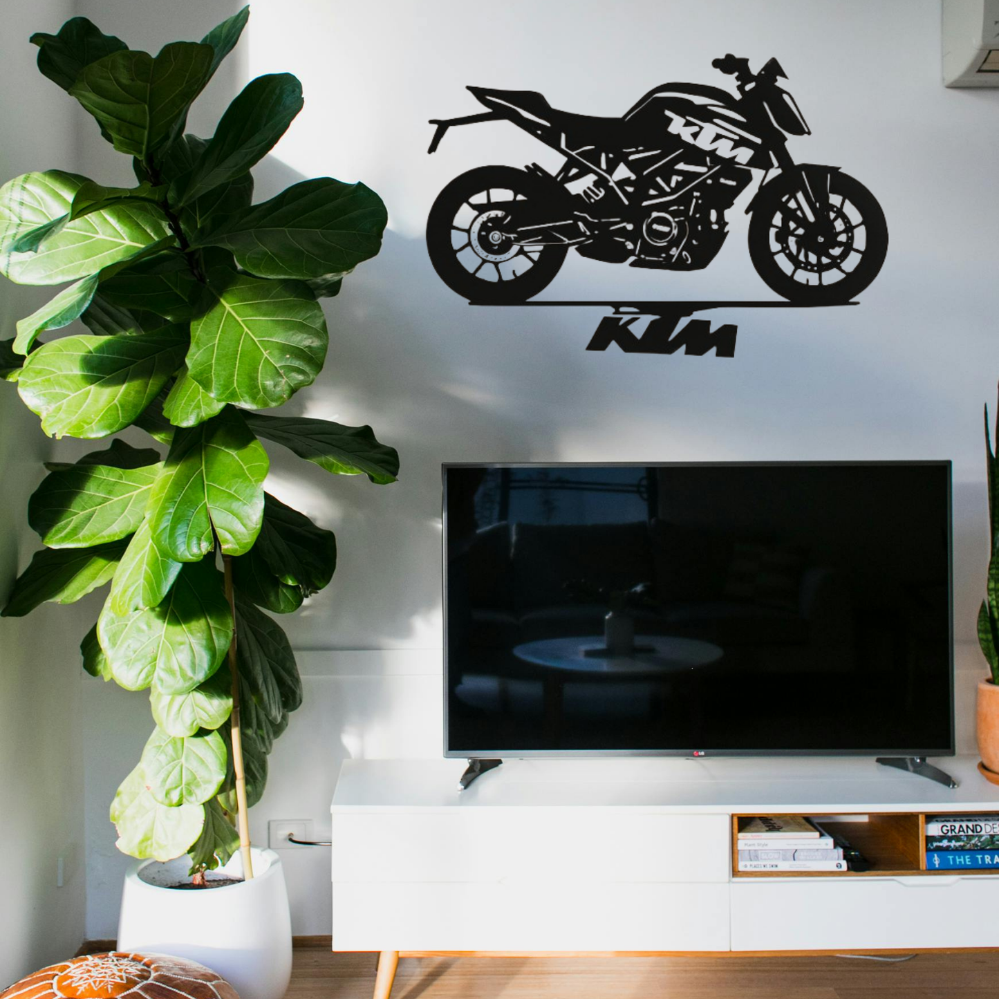 KTM DUKE Metal Wall Hanging Silhouette