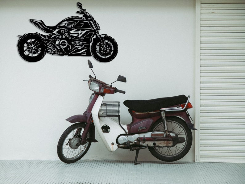 Ducati Diavel Metal Wall Hanging Silhouette