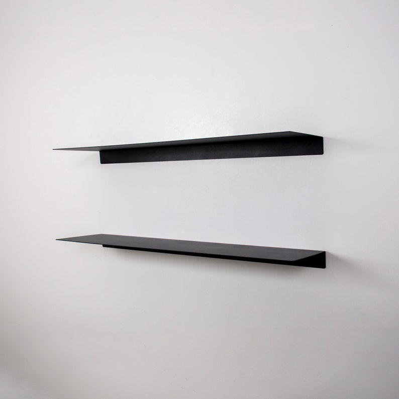 Strong and Modern Floating Shelf